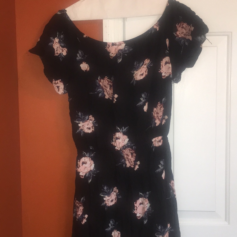 Hi-Low Spring Romper - Picture 4 of 5